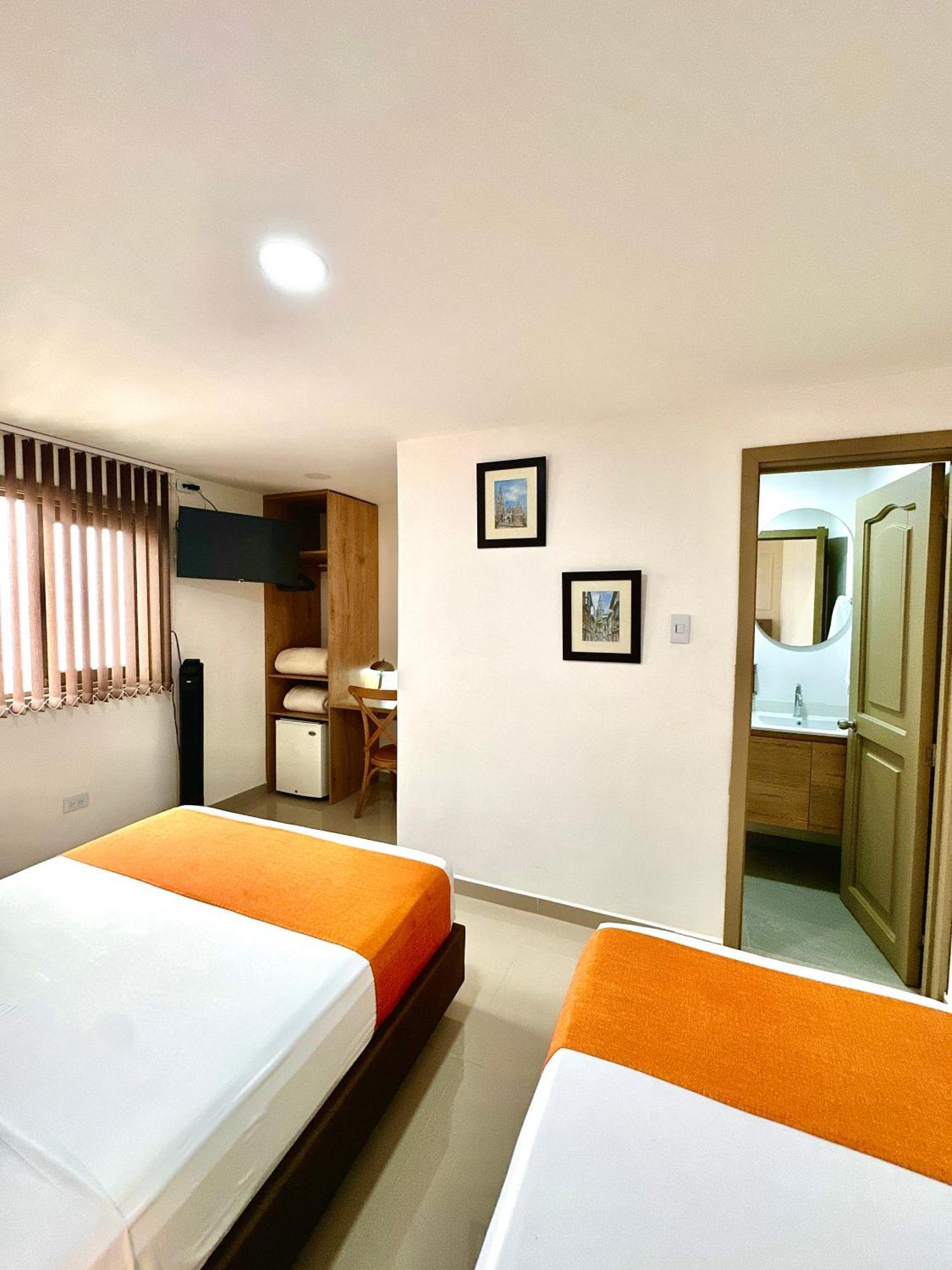 Hotel Cafe Cafe Avenida Armenia  Dış mekan fotoğraf